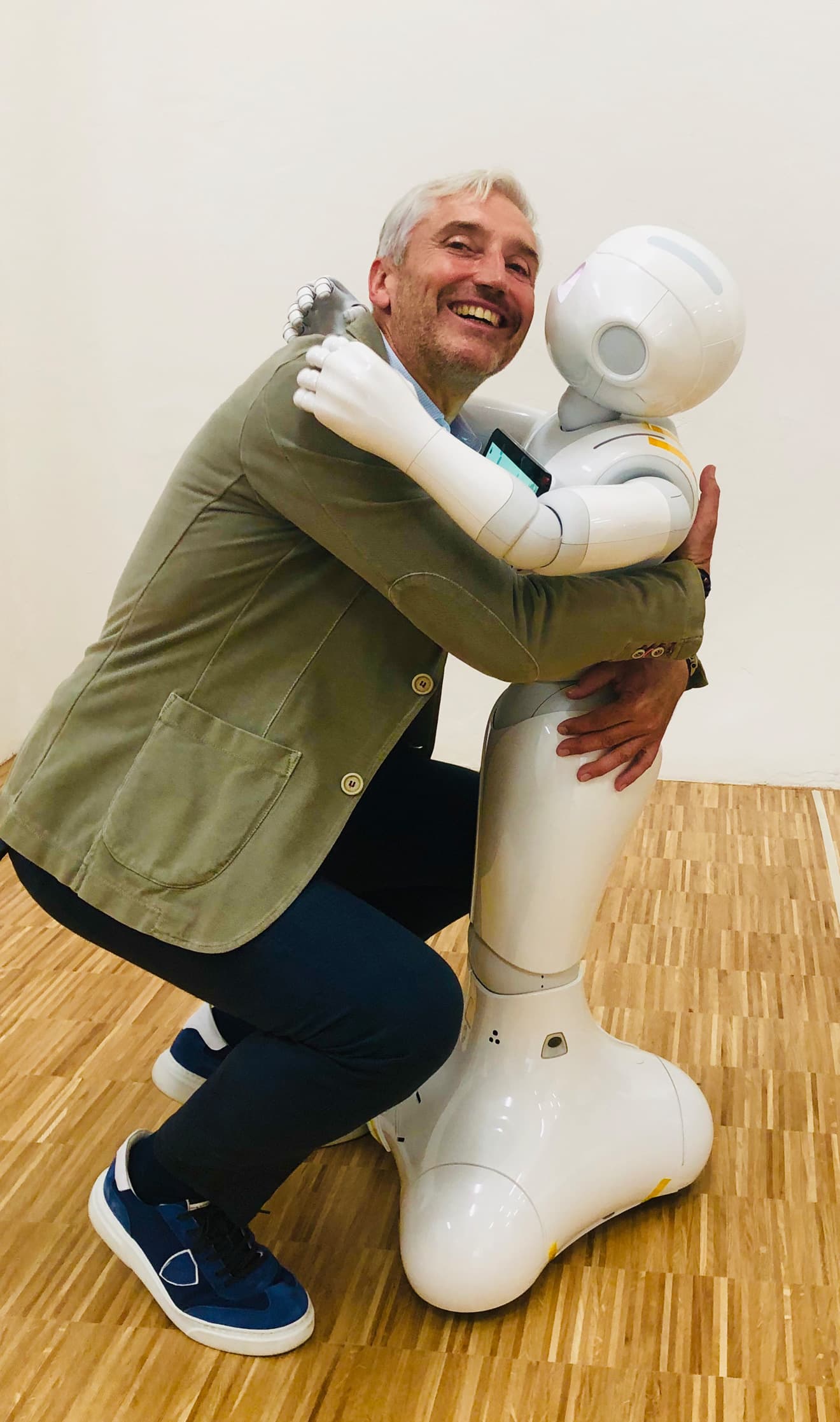 Verabschiedung von Roboter Pepper Verabschiedung von Roboter Pepper